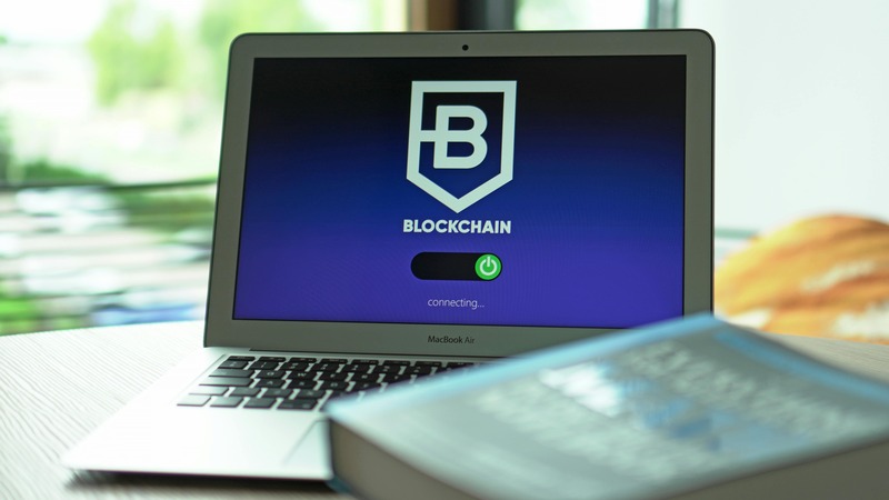 Bitcoin purchase service with card support and multi-currency routes